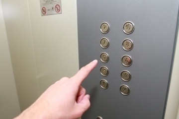 Столична влада не планує відключати ліфти у будинках