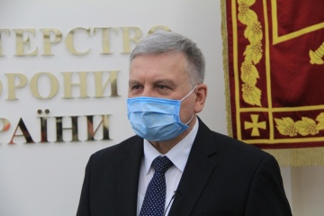 Міністр оборони привітав працівників ракетно-космічної галузі з професійним святом