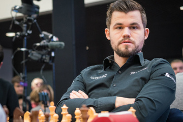 Чемпіон світу з шахів Карлсен виграв онлайн-турнір Magnus Carlsen Invitational