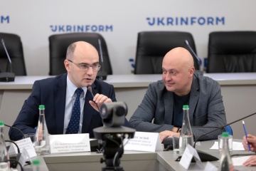 Москва як вигодонабувач від коронавірусу. Як реагувати світу?