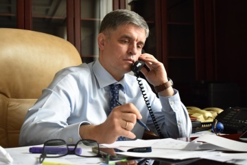 Урядовий офіс почав перемовини з країнами Європи щодо українських заробічан