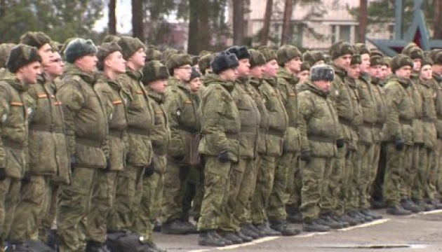 У Росії зібрали тисячі військових на підготовку до параду