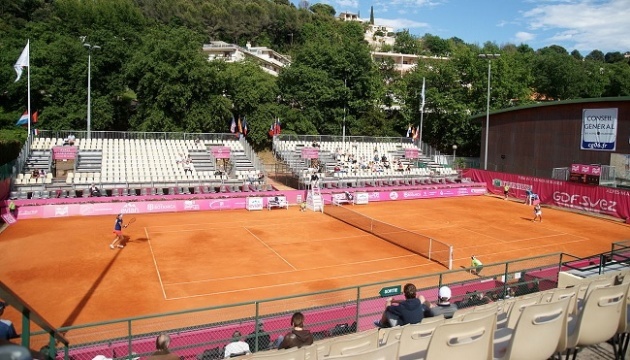 Теніс: у Франції планують провести літній грунтовий тур