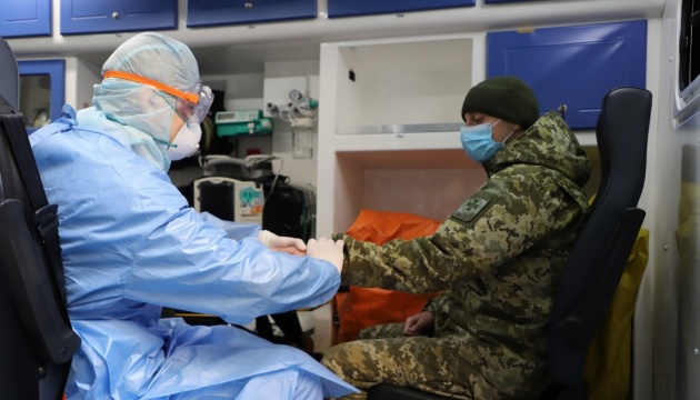 В українській армії за добу - 41 випадок коронавірусу