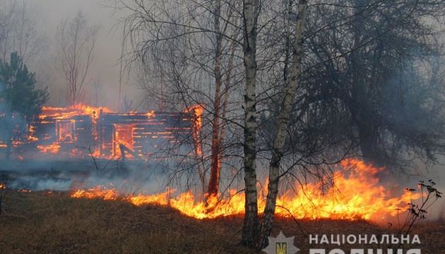 Brände in der Oblast Schytonyr: Polizei verstärkt Präsenz