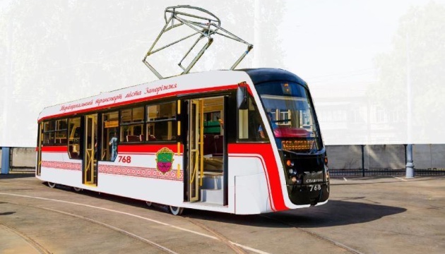 Зібраний у Запоріжжі новий трамвай повністю змінив дизайн