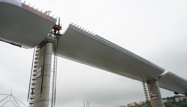 У Генуї збудували новий міст на місці трагедії 2018 року