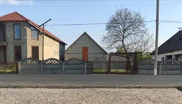 У ромському поселенні в Підвиноградові на Закарпатті не виявили хворих на COVID-19