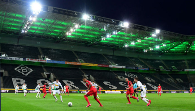 Поновлення футбольного сезону в Бундеслізі можуть відкласти до 16 травня