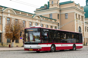 У Франківську просять дозволити роботу громадського транспорту під час повітряних тривог