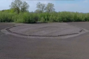 На Чернігівщині активісти відновили межі п'яти розораних курганів
