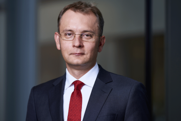 Макар Пасенюк: прогнозуємо падіння української економіки на 6-8% у 2020 році