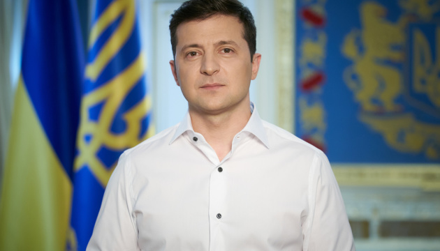 Zelensky greets Muslims on beginning of Ramadan