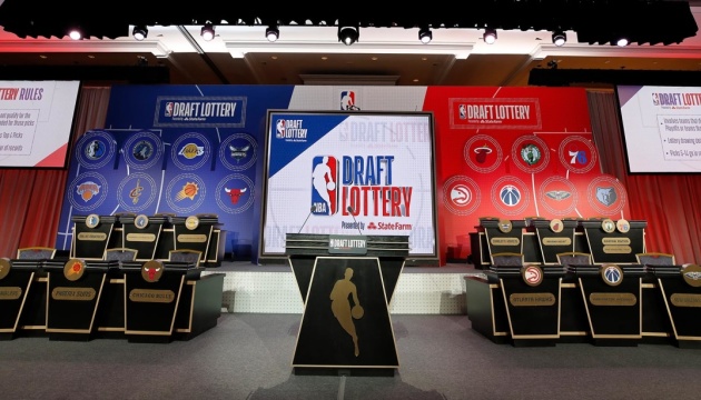 НБА перенесла лотерею драфту-2020 та комбайн