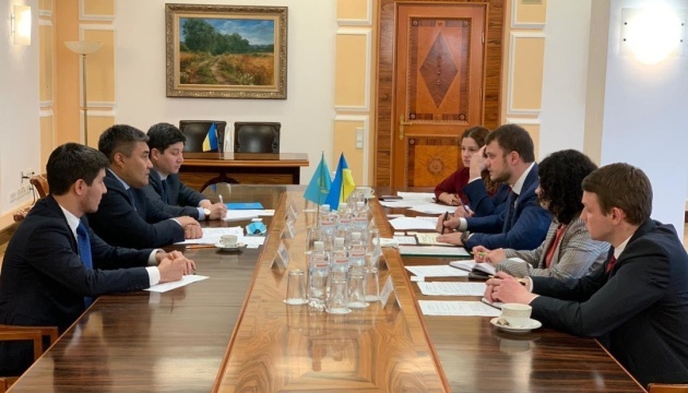 Minister Kryklii, ambassador of Kazakhstan discuss strengthening of cooperation 