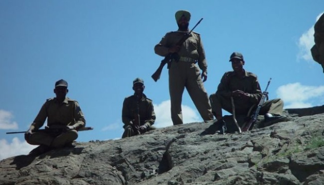 На кордоні Індії та Китаю сталася масова бійка між військовими