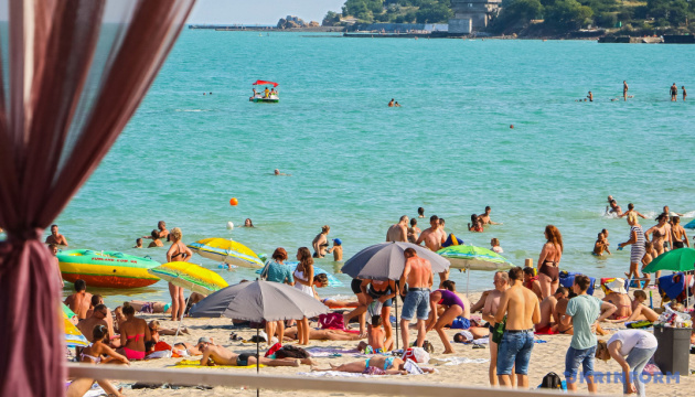 Морська вода на п'ятьох пляжах Одеси не відповідає санітарним нормам — МОЗ