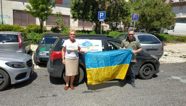 В Лісабоні провели автоманіфестацію, нагадавши про депортацію кримських татар