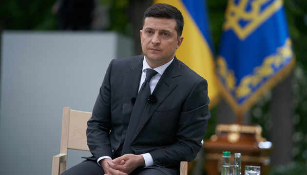 Zelensky: l'Ukraine doit restaurer les droits des Tatars de Crimée en tant que peuple autochtone