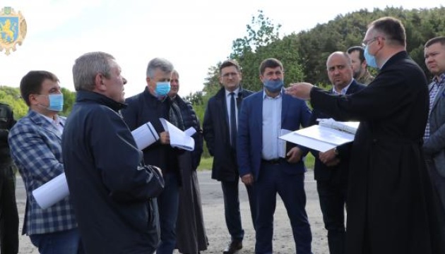 Влада Львова надіслала запити правоохоронцям та екологам щодо будівництва на горі біля Страдча