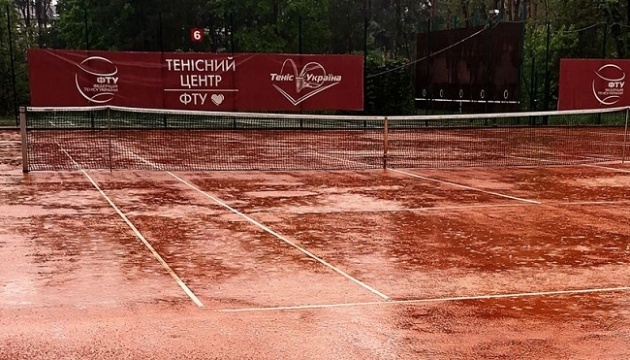 На тенісному турнірі в Ірпені через дощ скасовані суботні матчі