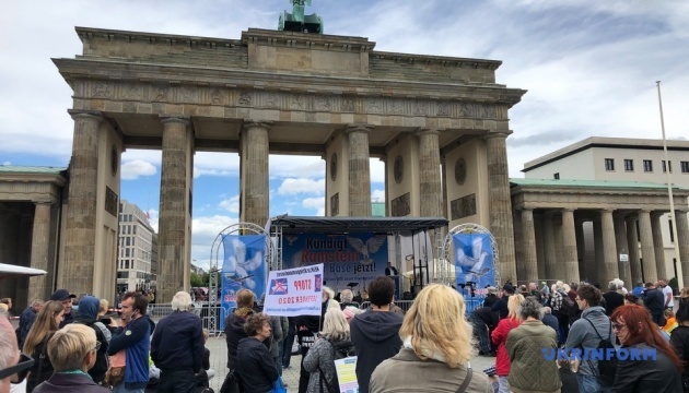 Понад десять демонстрацій відбулись сьогодні в Берліні
