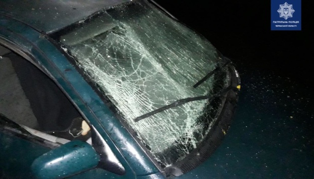 Саморобна вибухівка розірвалася у салоні авто у Черкасах, є постраждалі