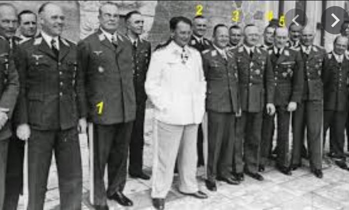Генералітет Люфтваффе в 1941 році. Цифрами позначені гітлерівські генерали, які навчалися в СРСР