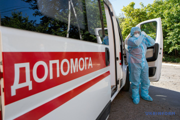 Coronavirus : 27 462 personnes touchées en Ukraine, dont 463 en 24 heures