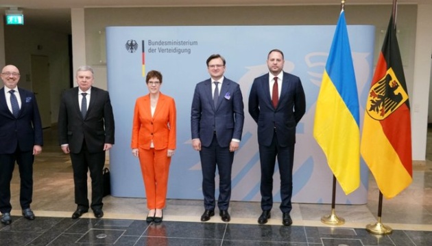 Ukrainian delegation starts visit to Berlin with talks at Defence Ministry