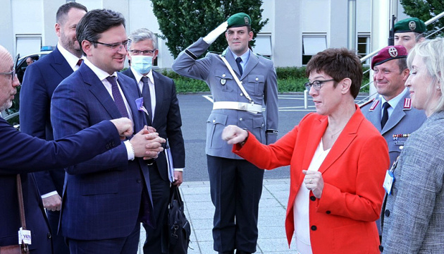 Delegacja ukraińska rozpoczęła wizytę w Berlinie rozmowami w Ministerstwie Obrony

