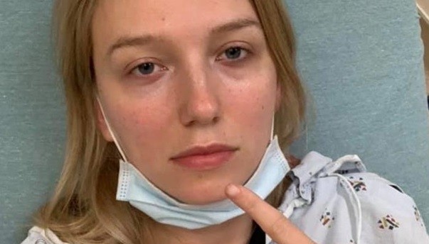 Kopfverletzung und gebrochene Zehen: Ukrainische Journalistin bei Protesten in den USA angegriffen