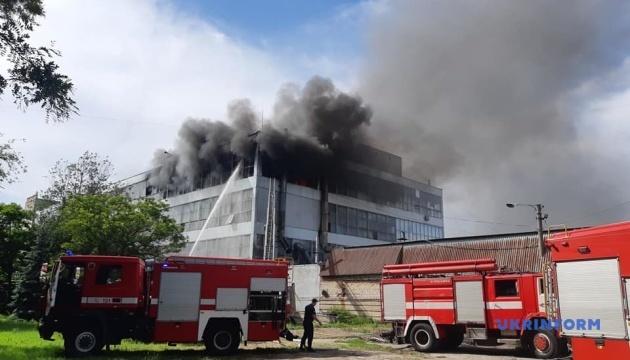 Пожежу на запорізькій взуттєвій фабриці Mida ліквідували