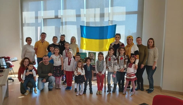 Українська суботня школа при Генконсульстві в Стамбулі завершила навчальний рік 