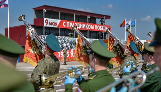 Парад у Москві як тест для лідерів Європи