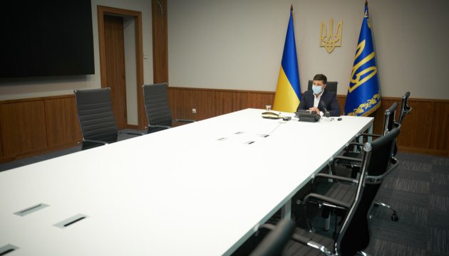 Präsident Selenskyj besucht am Mittwoch Oblast Tscherniwzi