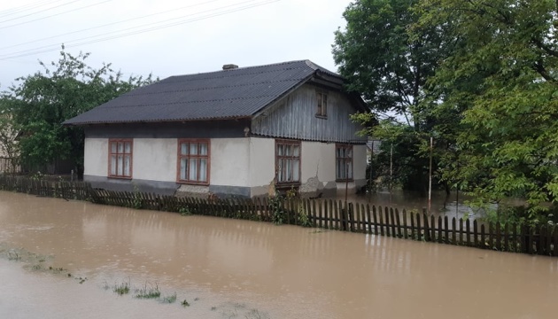 На Буковині через підняття води у річці Прут може затопити 8 сіл — ДСНС