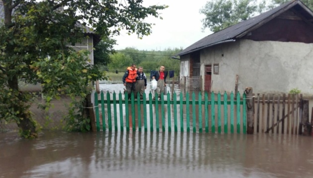 Unwetter im Westen der Ukraine: 187 Ortschaften überschwemmt, drei Menschen gestorben