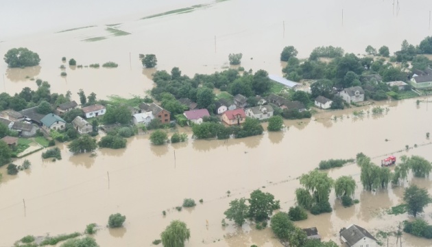 Ukrainian Canadians call for joint efforts to support flood-hit regions in Ukraine 