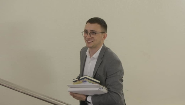 Суд відклав обрання запобіжного заходу нападнику на Стерненка
