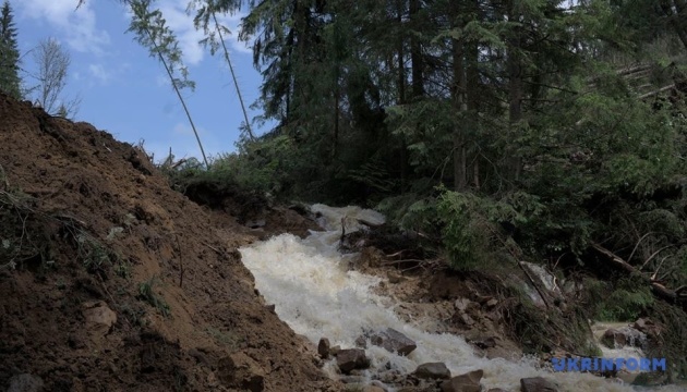 ДСНС попереджає про можливе підтоплення на Закарпатті та Волині через зливи