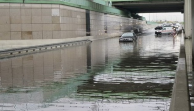 Варшаву затопило в результаті інтенсивних опадів