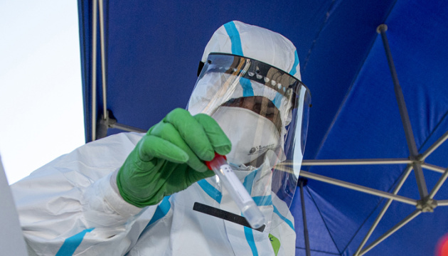 Coronavirus: l’Ukraine enregistre un nouveau record d’infections 