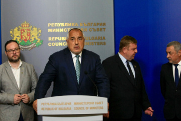 Четверо болгарських міністрів йдуть у відставку на тлі протестів