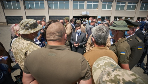 Зеленський зустрівся з представниками ветеранських організацій Одещини