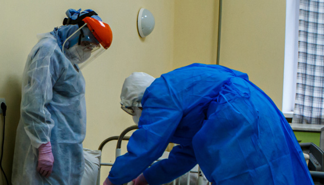 Na Ukrainie odnotowano 2462 nowe przypadki koronawirusa

