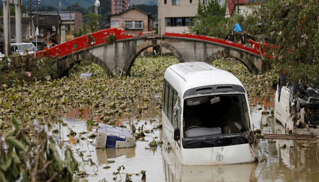 Кількість загиблих через зливи в Японії зросла до 66