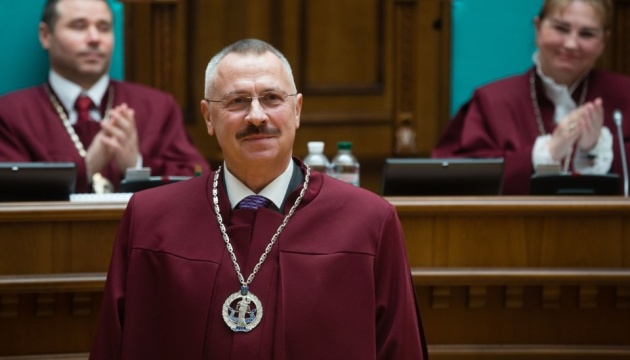 У виконувача обов’язків голови Конституційного Суду Головатого закінчилися повноваження