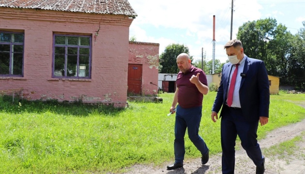 Єдиний в Україні центр соціальної адаптації безхатьків працює на Чернігівщині Єдиний в Україні центр соціальної адаптації безхатьків працює на Чернігівщині