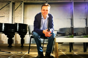 Ориентируясь на Шевченков навигатор. Ростислав Лужецкий